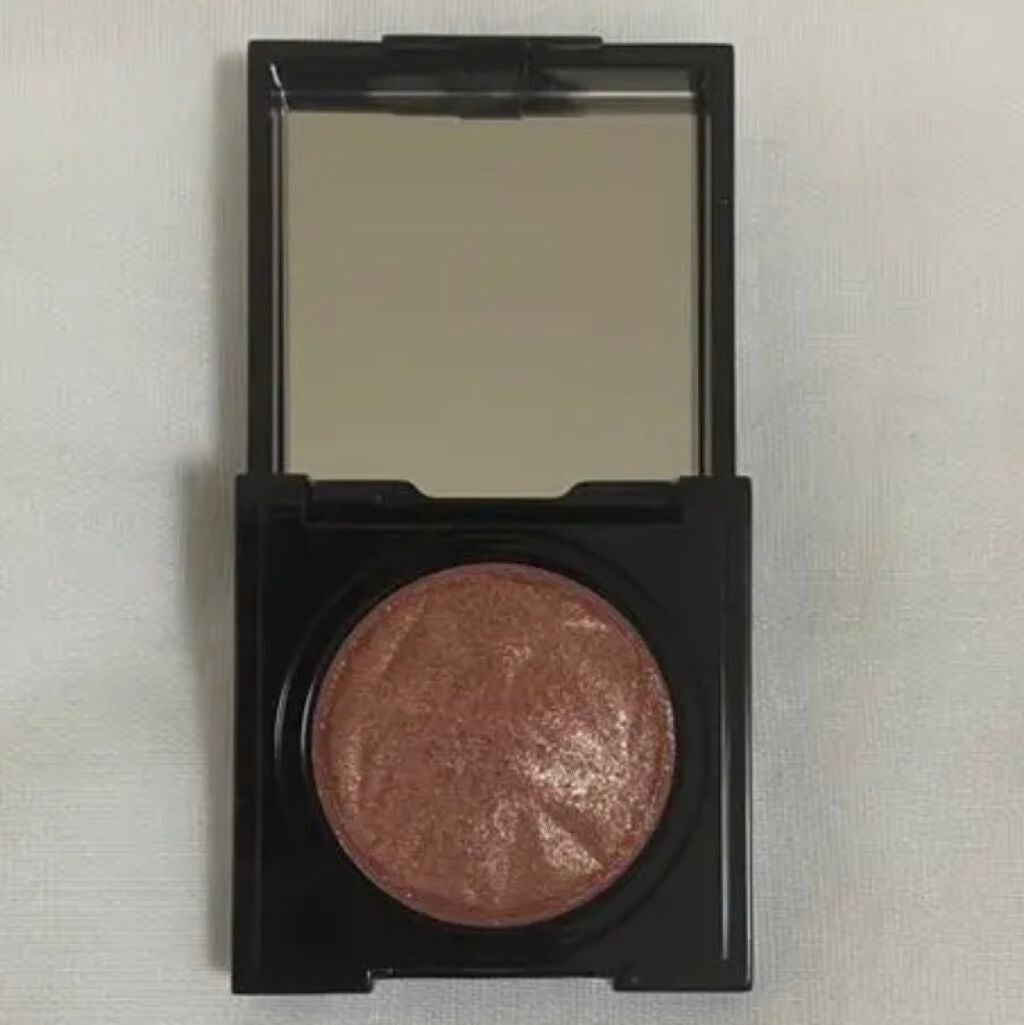 プリズム エアー シャドウ/CLIO/単色アイシャドウを使ったクチコミ(1枚目)