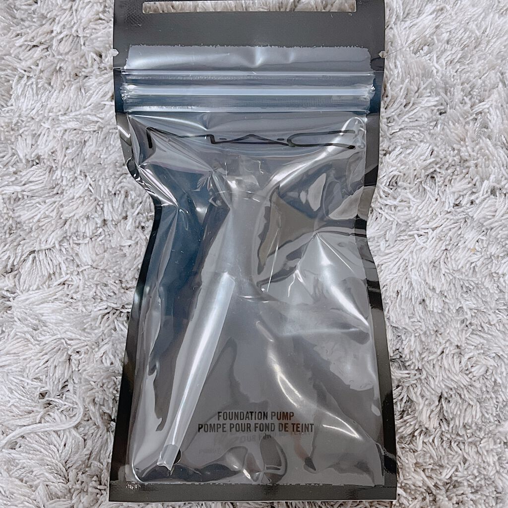 スタジオフィックス フルイッド SPF 15/M・A・C/リキッドファンデーションを使ったクチコミ(3枚目)