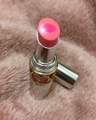 ♡YSL♡ヴォリュプテ ティント イン バーム
03 CALL MY ROSE

パケはもちろん💋マークが可愛すぎる！

色は薄づきですが
ミルキーピンクで落ち着いた優しい雰囲気！
ナチュラルなので仕事