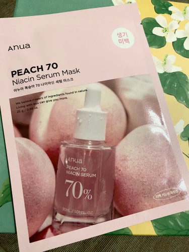 ✴︎Anua桃70％ナイアシンシートマスク✴︎

おまけで付いてきたパック🍑
保湿力がかなりありました！
桃のいい匂いで、とゅるとゅる🩵

液もヒタヒタなので全身の保湿に使えます🧚‍♀️

#anua 