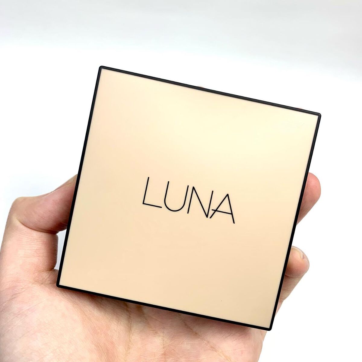 ロングラスティングコンシールフィクシングクッション /LUNA/クッションファンデーションを使ったクチコミ(2枚目)