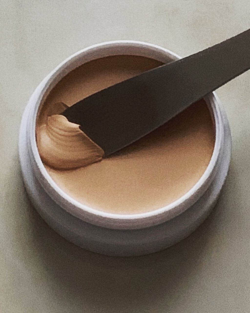 フイルナチュラント エクスバリア プロテクトリペアバーム/ドクターフィルコスメティクス/フェイスバームを使ったクチコミ（3枚目）