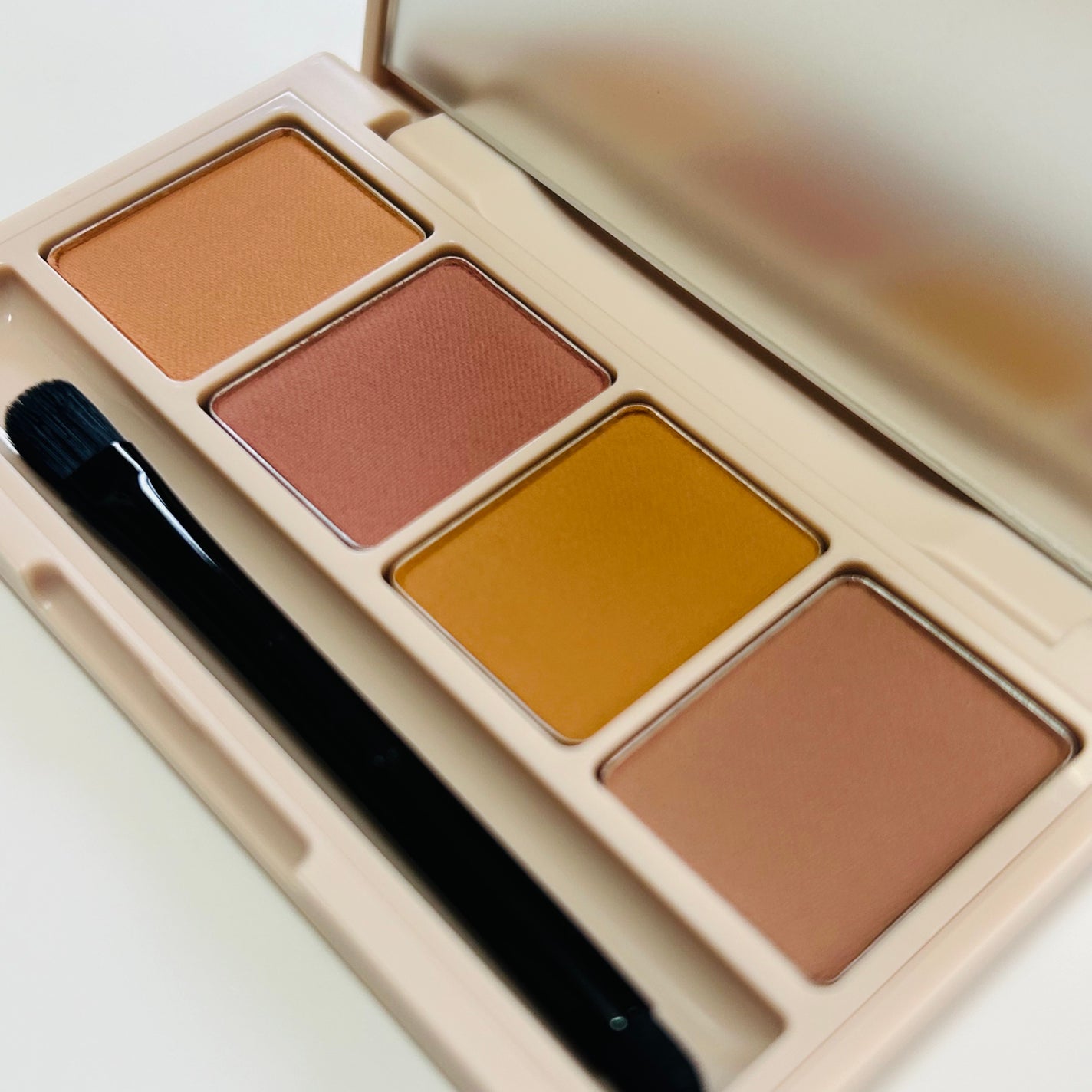 足しパレ/Fujiko/アイシャドウパレットを使ったクチコミ(2枚目)