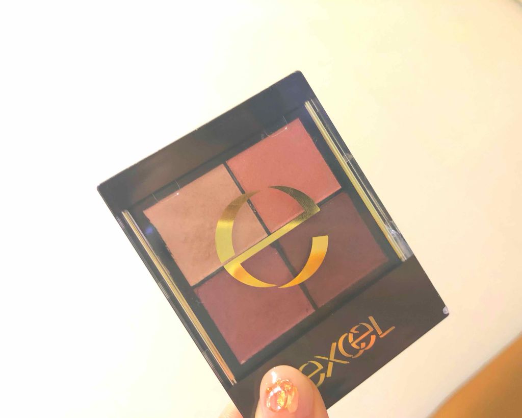 リアルクローズシャドウ/excel/アイシャドウパレットを使ったクチコミ（1枚目）