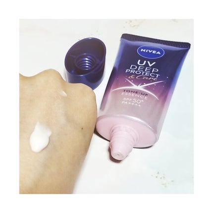 ニベアUV ディープ プロテクト&ケア トーンアップ エッセンス/ニベア/日焼け止めローションを使ったクチコミ(2枚目)