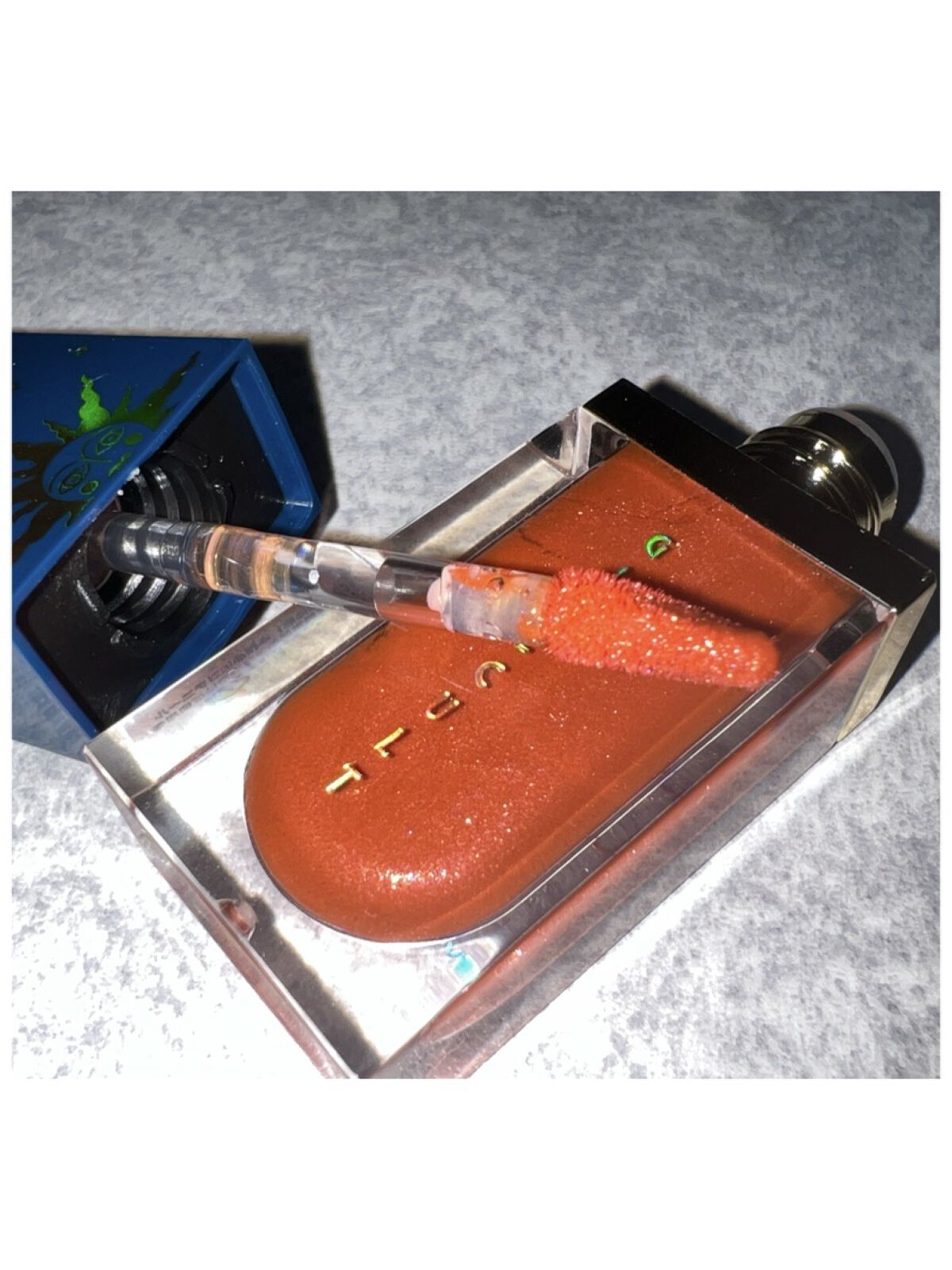 山海シリーズ リップグロス 05 果果/GirlCult/リップグロスを使ったクチコミ（2枚目）