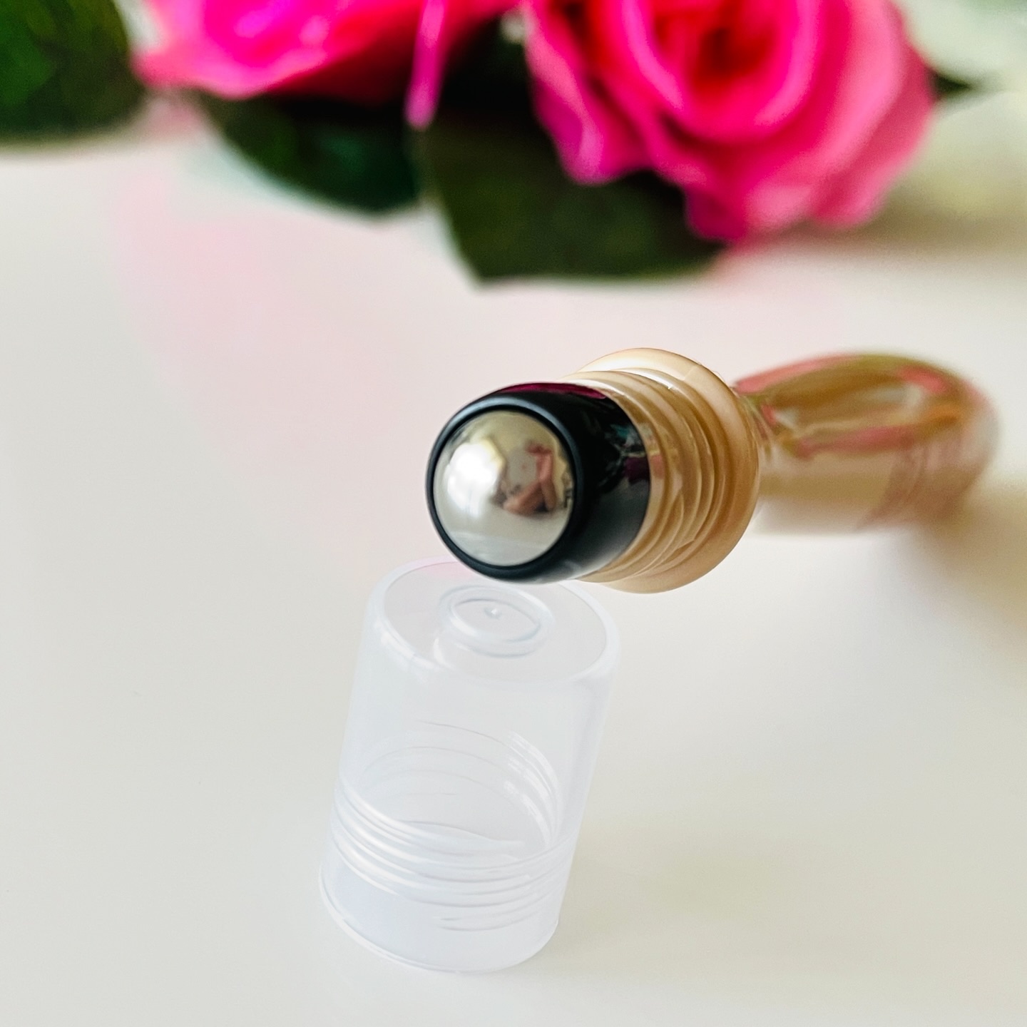 大人のロールオンエッセンス/ハリーハリー/アイケア・アイクリームを使ったクチコミ（3枚目）