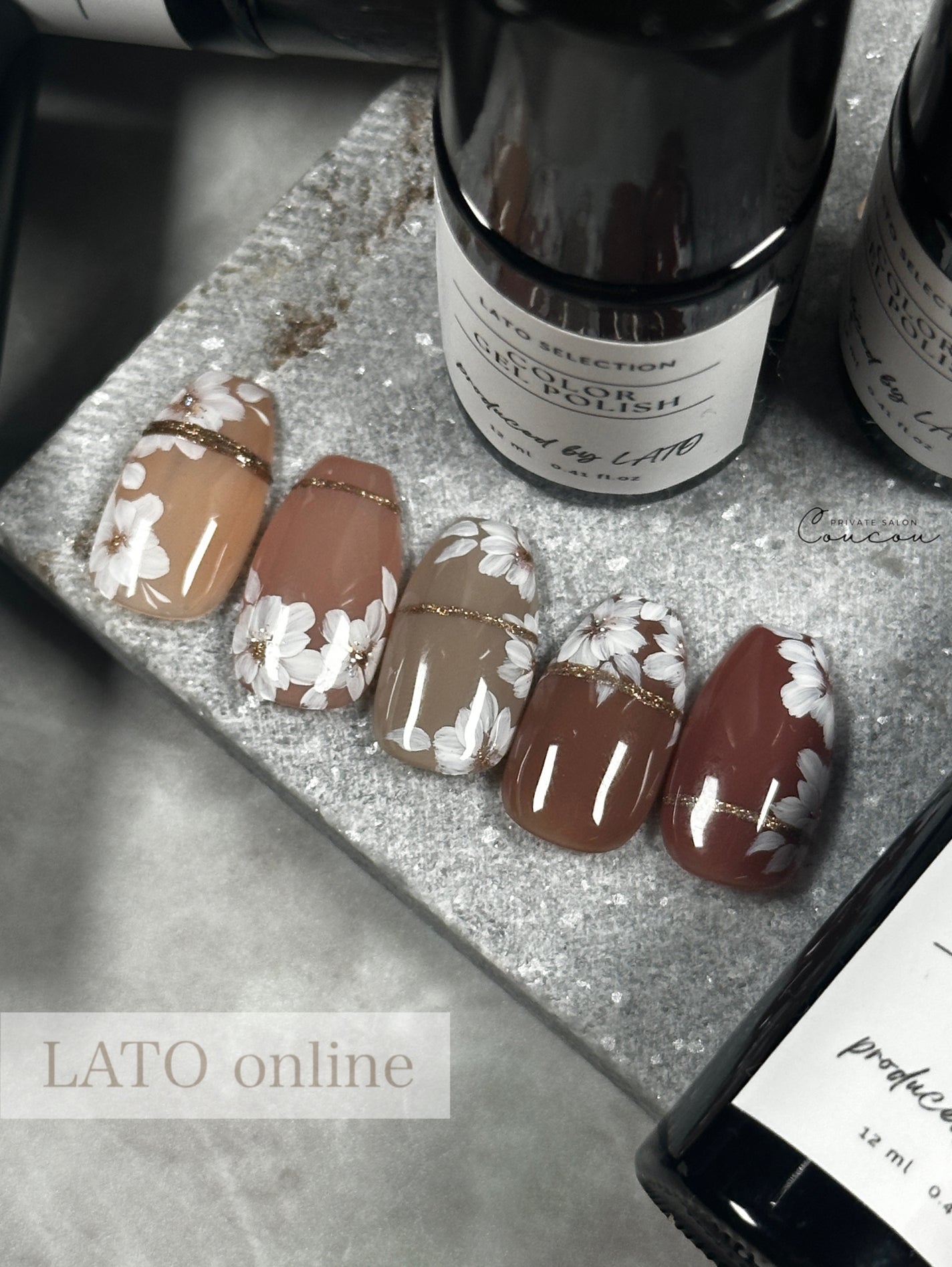 🐒ズボラママみっちゃんの高見えネイル💅 on LIPS 「←他にもたくさん投稿してます@lato_online__さんの..」(1枚目)