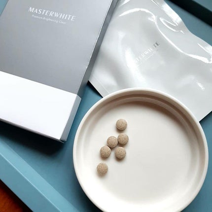 マスターホワイト/ヴィジョンステイト/美容サプリメントを使ったクチコミ(1枚目)