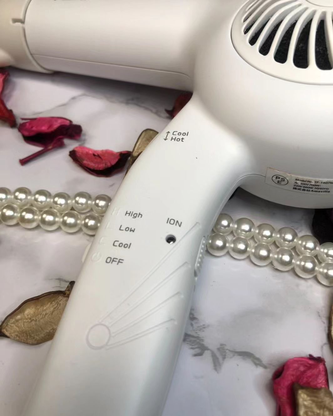 ケアライズ ブレスGVドライヤー TF-1407N/CARERISE/ドライヤーを使ったクチコミ（2枚目）