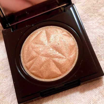 プリズム エアー シャドウ/CLIO/単色アイシャドウを使ったクチコミ(1枚目)