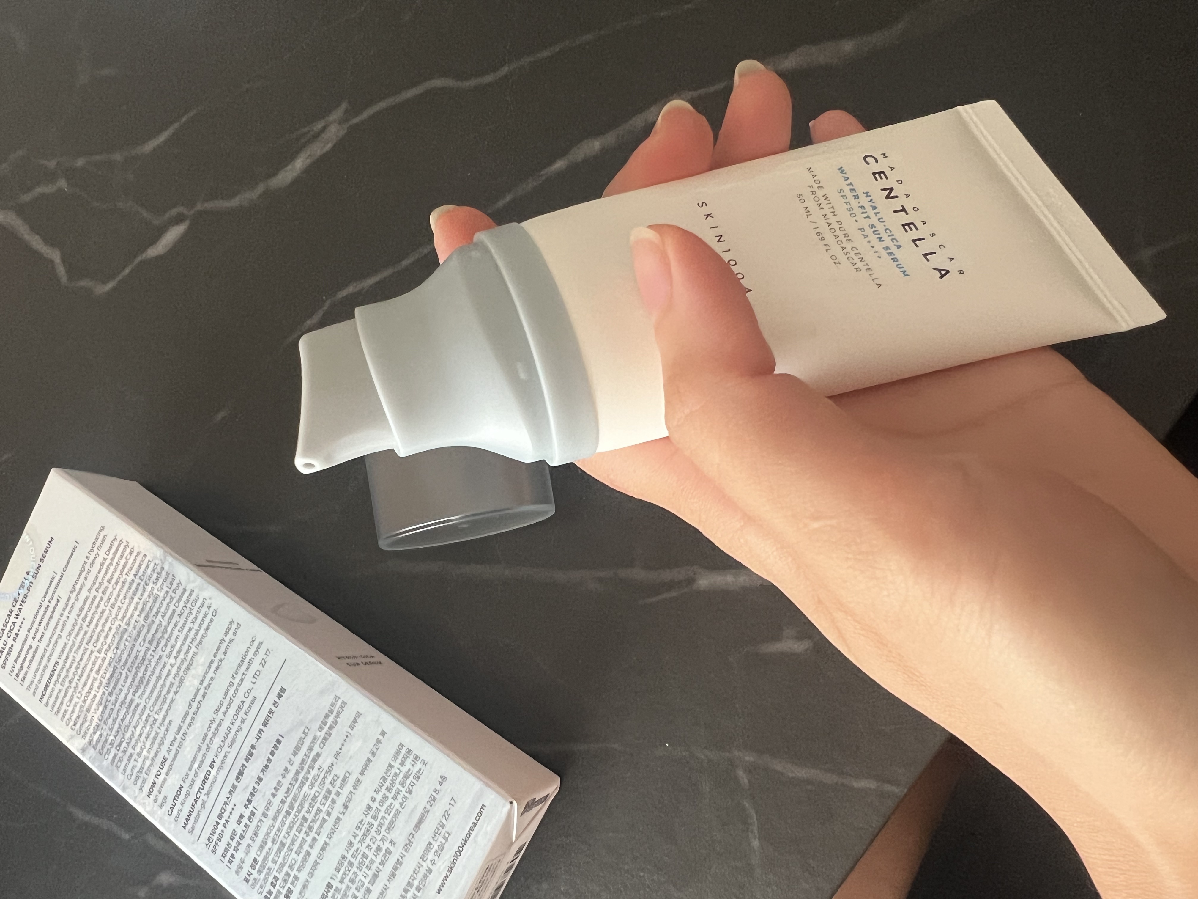 ヒアルーシカ ウォーターフィット サンセラム/SKIN1004/日焼け止めローションを使ったクチコミ（3枚目）