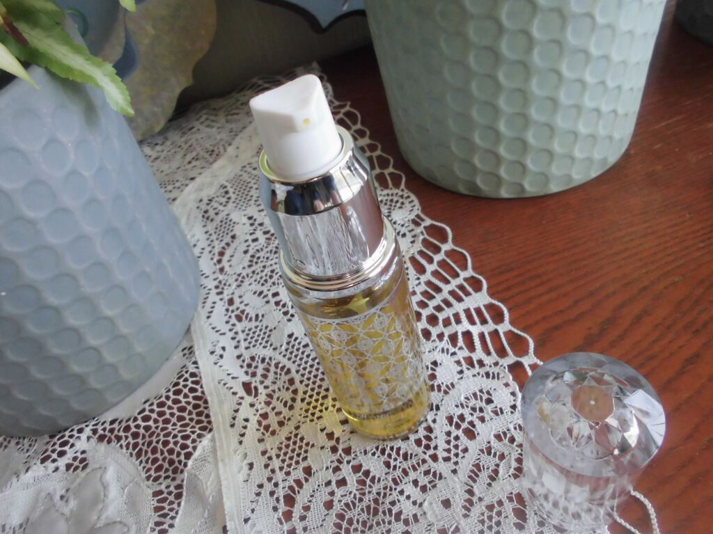 モロッコ100％オーガニック ウチワサボテンオイル/Natural Majesty/フェイスオイルを使ったクチコミ（2枚目）