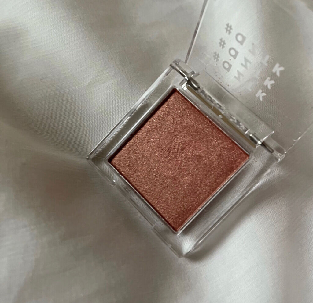 シングルアイシャドウ 12 ビジョンピンク/aZTK/単色アイシャドウを使ったクチコミ（3枚目）