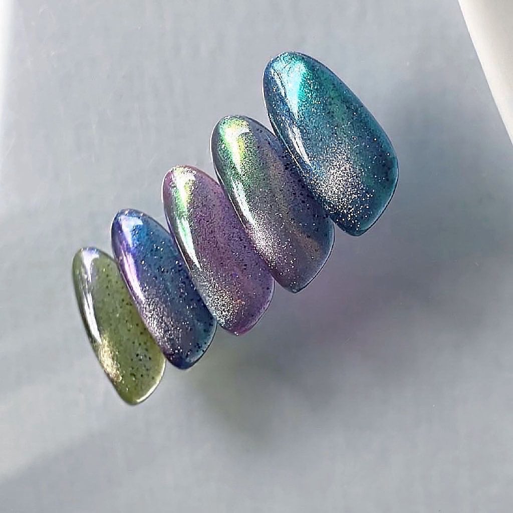 sato 🕊 self nail🫧🤍 on LIPS 「𝗆𝗒𝗌𝗍𝗂𝖼𝖺𝗅𝗆𝖺𝗀🪐×🍬QUEの𝗎𝗇𝗂𝗏𝖾𝗋𝗌𝖾𝗆𝖺𝗀と𝖼..」(3枚目)