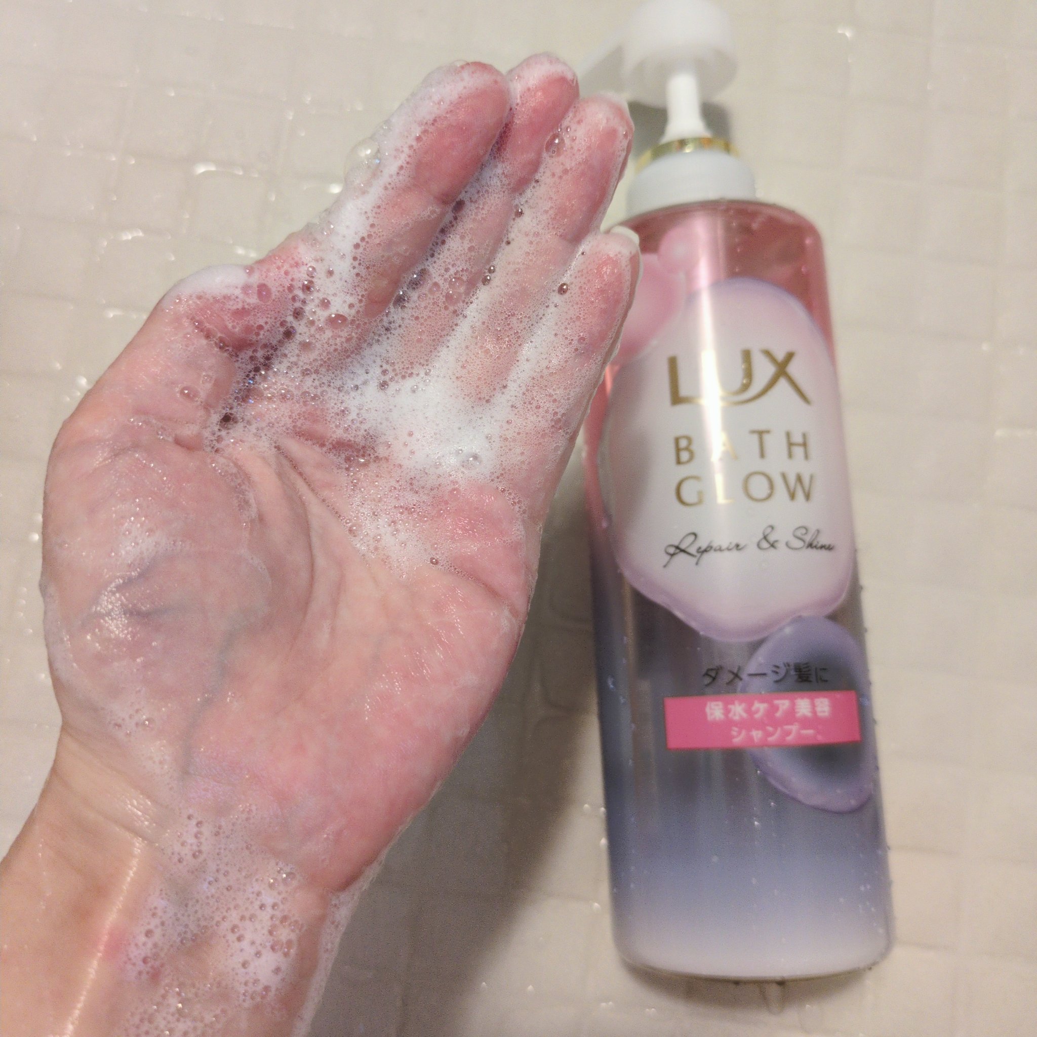 ラックス バスグロウ リペア＆シャイン ヘアブースター/LUX/洗い流すヘアトリートメントを使ったクチコミ（3枚目）