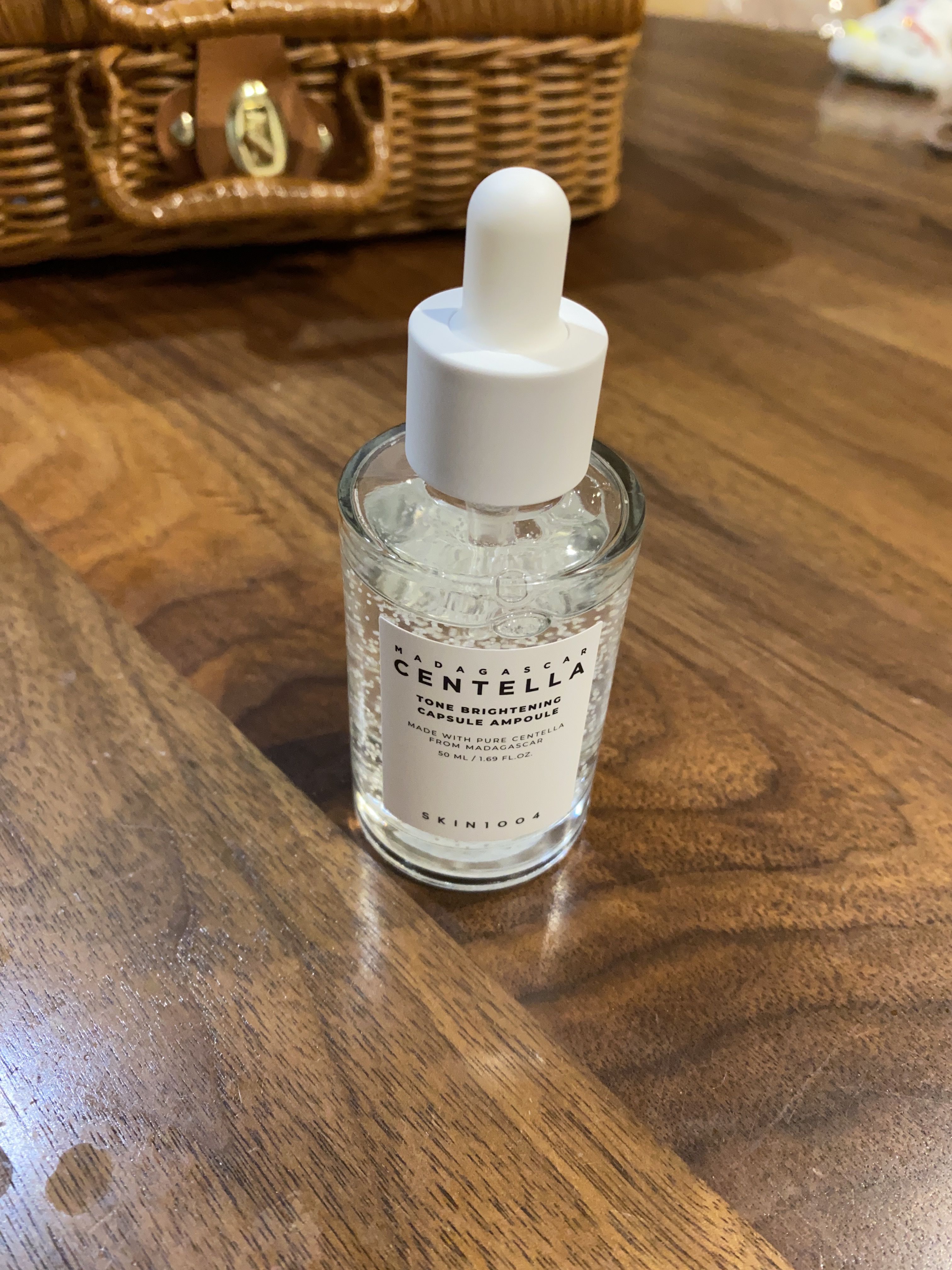 トーンブライトニング カプセルアンプル/SKIN1004/美容液を使ったクチコミ（1枚目）