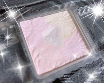 グロウフルールハイライター/キャンメイク/パウダーハイライトを使ったクチコミ(2枚目)