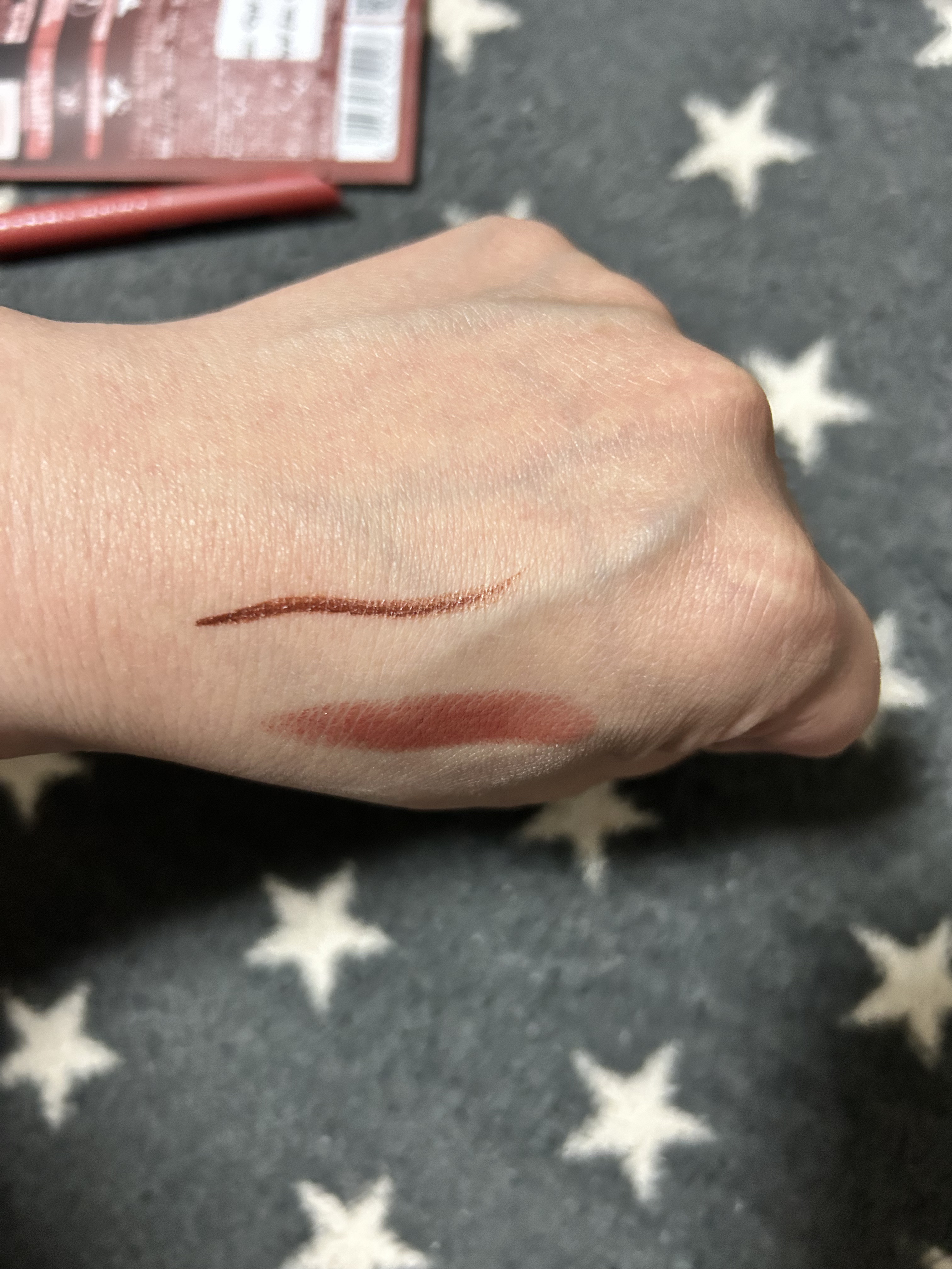 ウルトラカラー アイライナー BR-3 ほんのり甘い ピーチブラウン/MAYBELLINE NEW YORK/リキッドアイライナーを使ったクチコミ（3枚目）