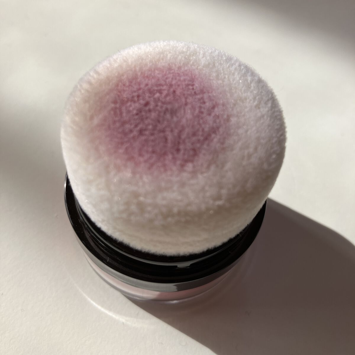 ポンポンミネラルチーク/エトヴォス/パウダーチークを使ったクチコミ（2枚目）