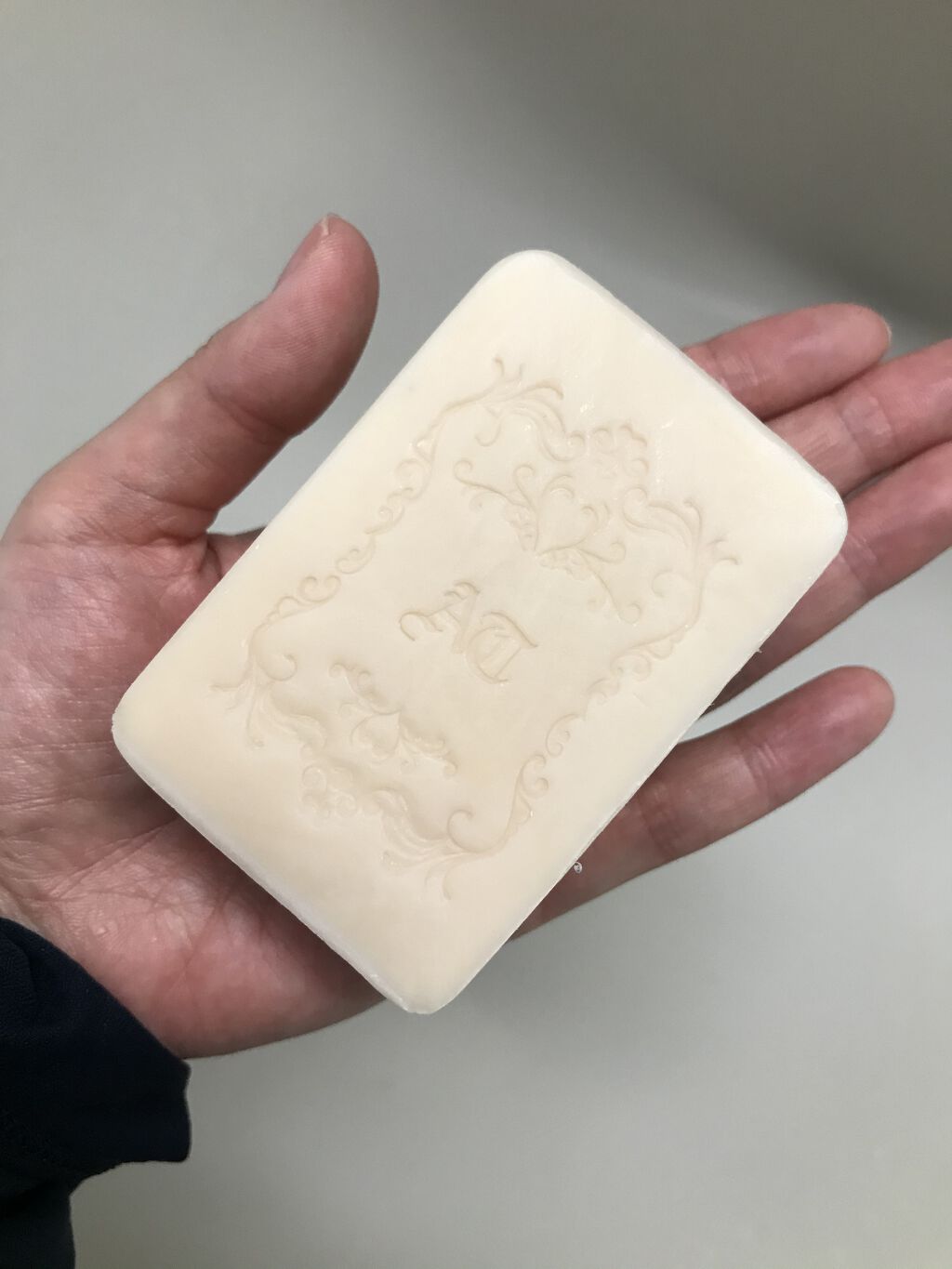 薔薇はちみつ石鹸/麗凍化粧品/洗顔石鹸を使ったクチコミ（2枚目）