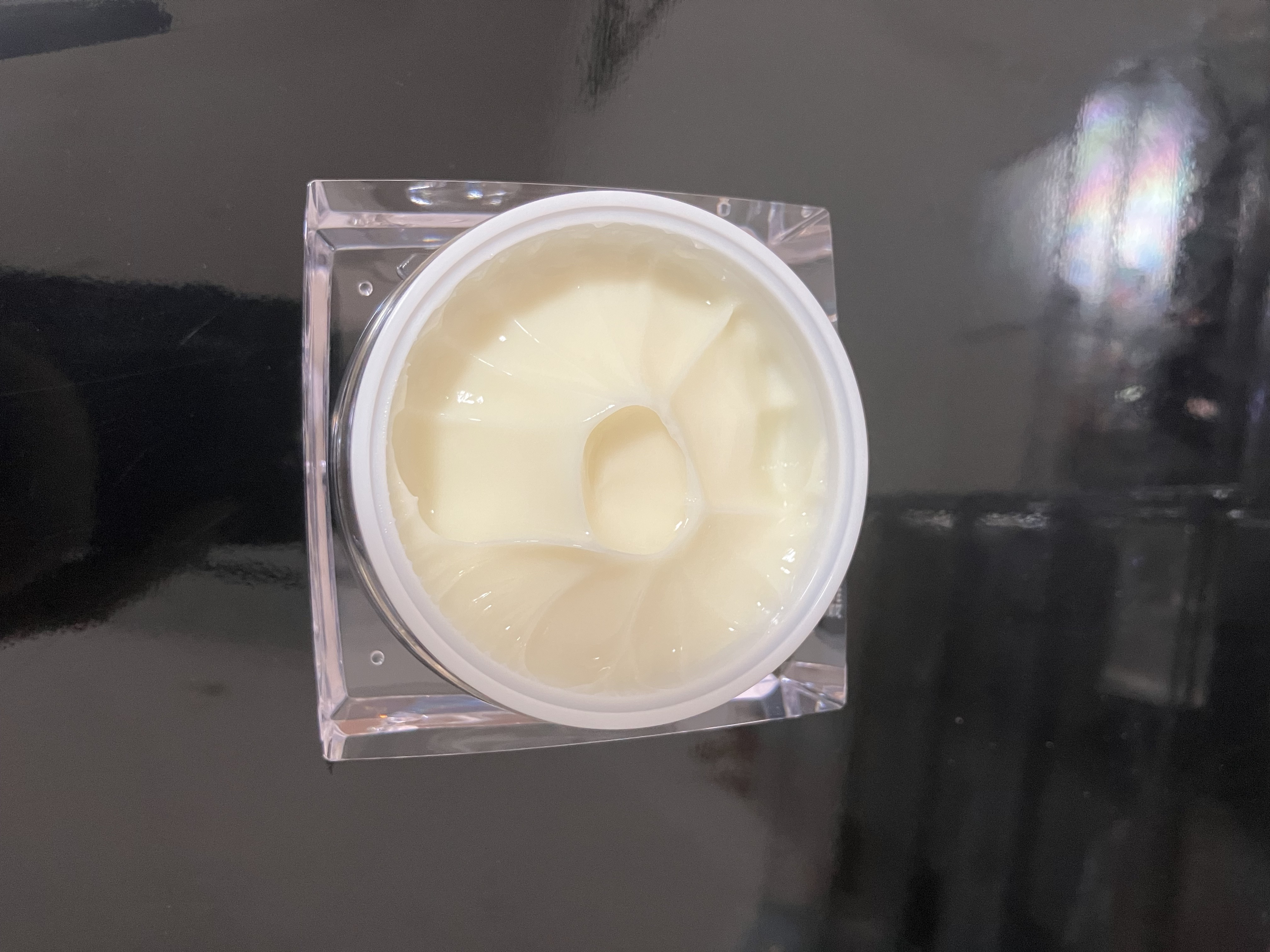 5番 白玉グルタチオンCメラゼロクリーム/numbuzin/フェイスクリームを使ったクチコミ（3枚目）