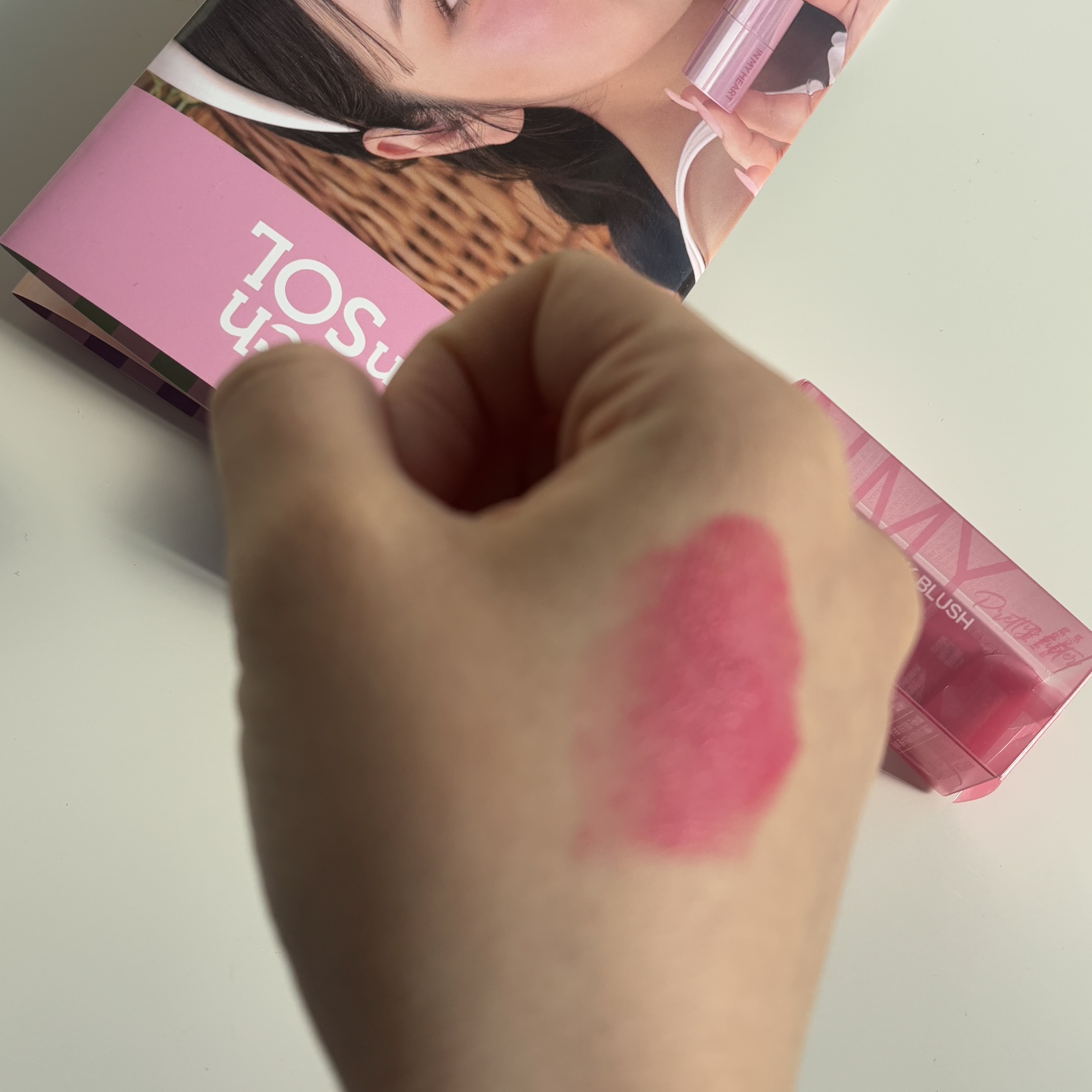 タッチインソール チークブラッシャー/touch in SOL /ジェル・クリームチークを使ったクチコミ（2枚目）