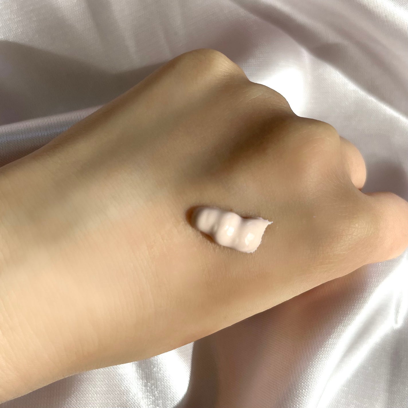 UVイデア XL プロテクショントーンアップ ローズ/ラ ロッシュ ポゼ/日焼け止めクリームを使ったクチコミ(2枚目)