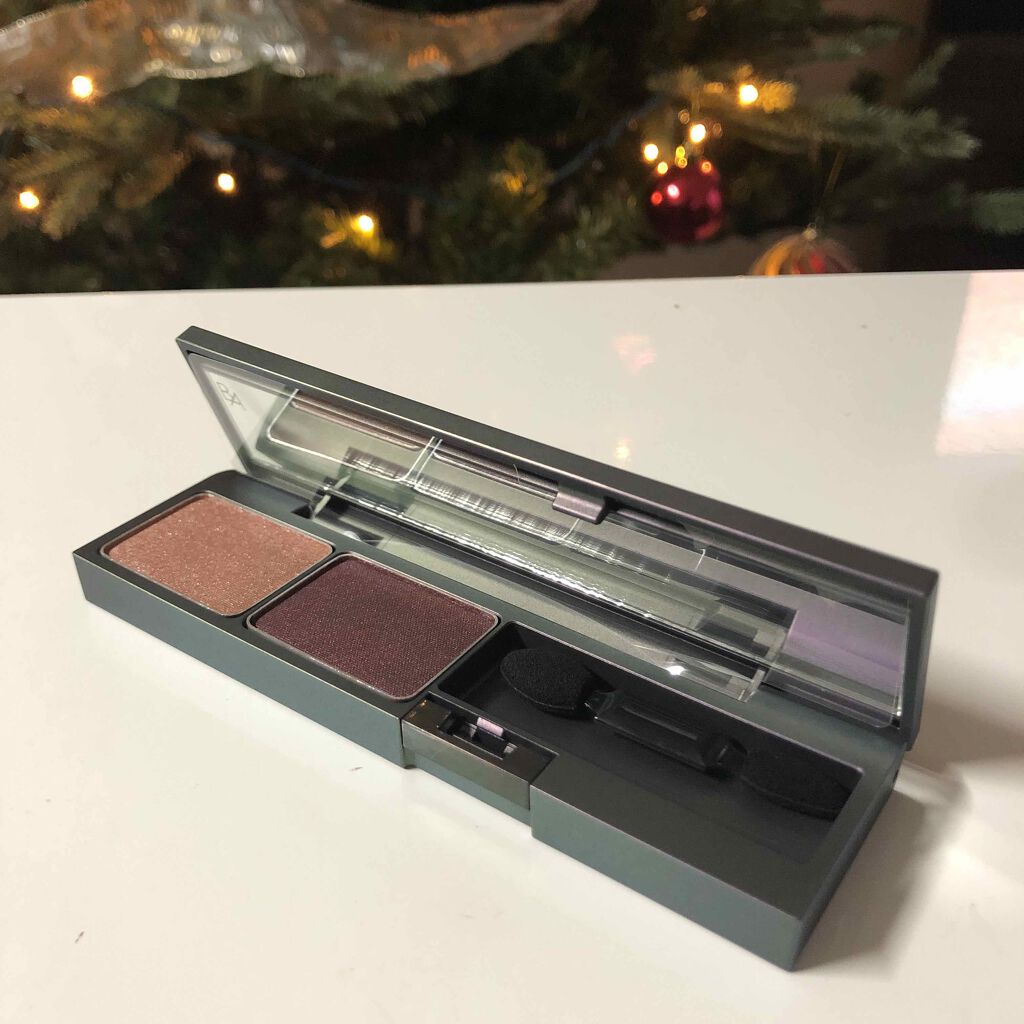 B.A カラーズ アイパウダー オーベルジンレッド＆ローズシャンパン/B.A/アイシャドウパレットを使ったクチコミ（1枚目）