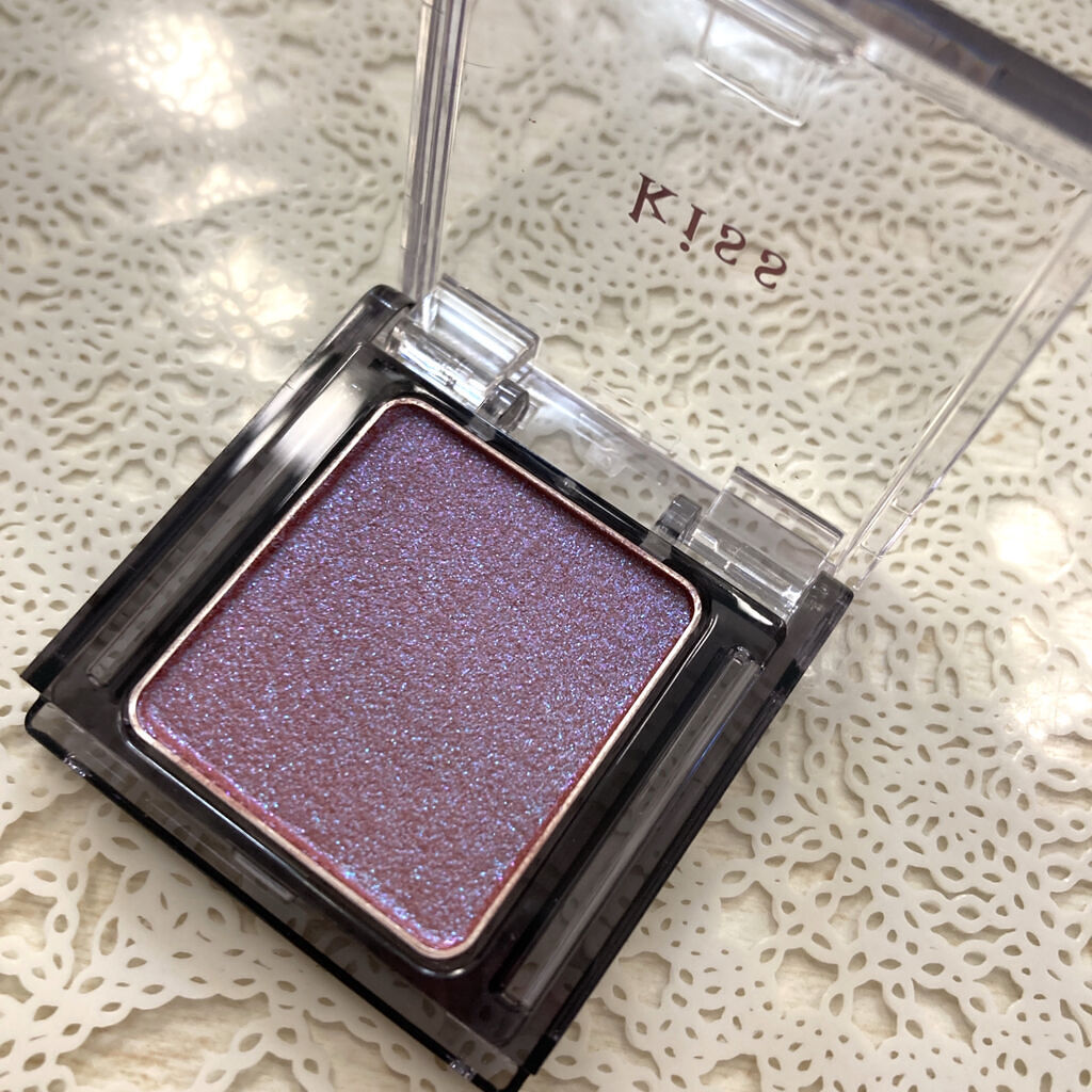  シアー グリッターアイズ/KiSS/単色アイシャドウを使ったクチコミ（3枚目）