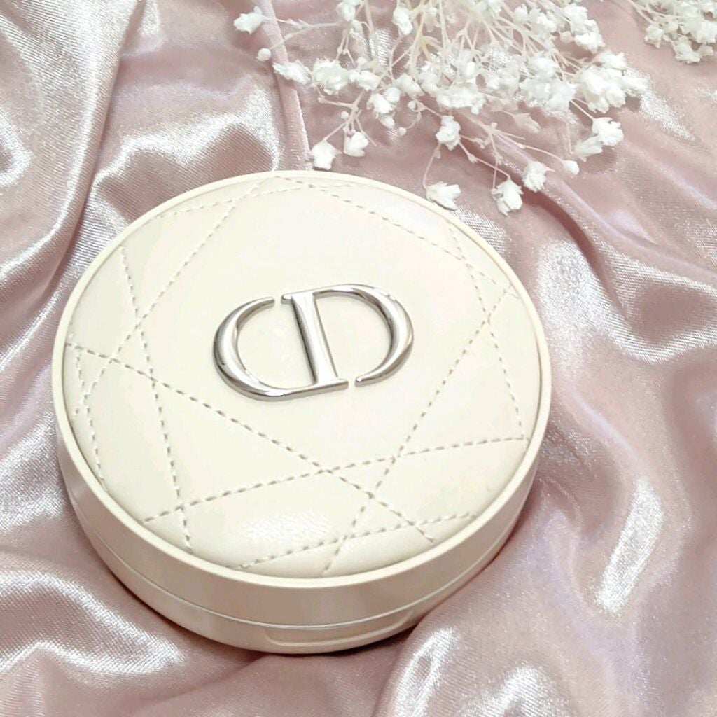 ディオールスキン フォーエヴァー クッション パウダー/Dior/ルースパウダーを使ったクチコミ(1枚目)