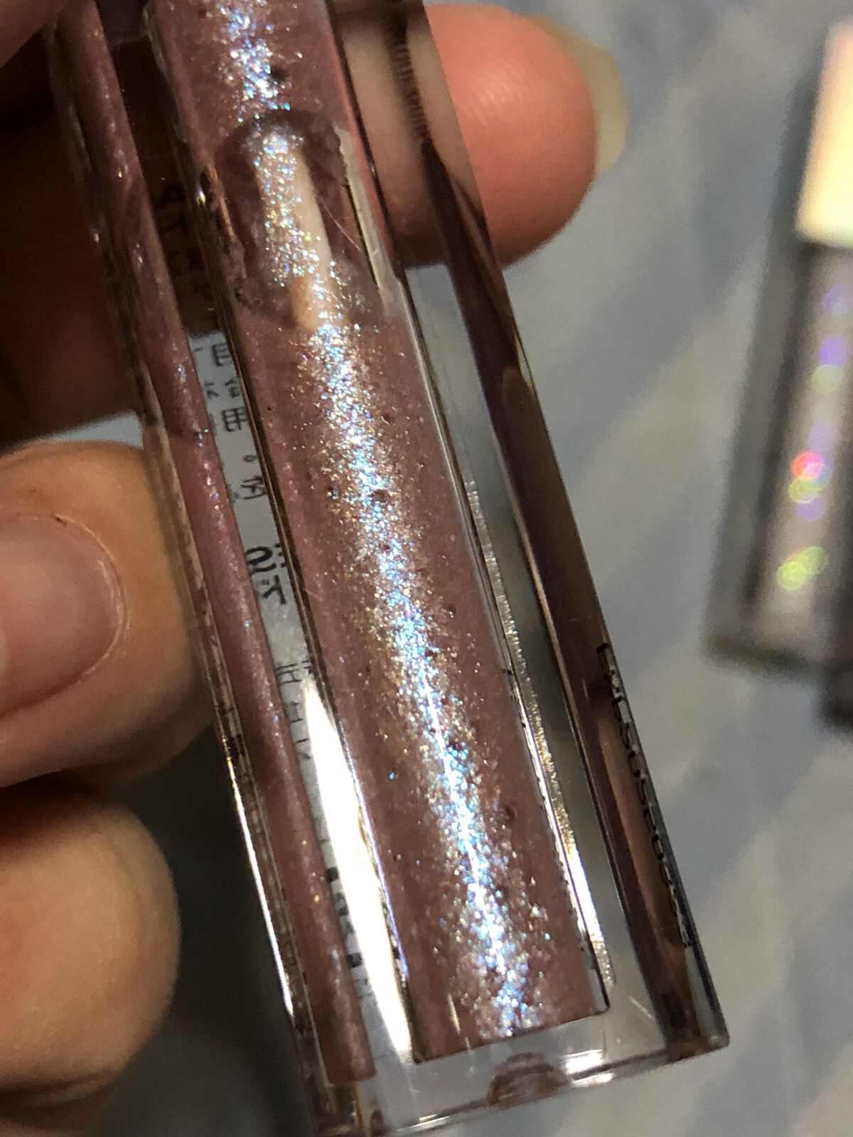 ダイヤモンドシリーズ 星空リキッドアイシャドウ/ZEESEA/リキッドアイシャドウを使ったクチコミ（2枚目）