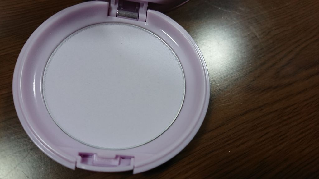パラソーラ イルミスキン フェイスパウダー UV/ナリスアップ/プレストパウダーを使ったクチコミ（3枚目）