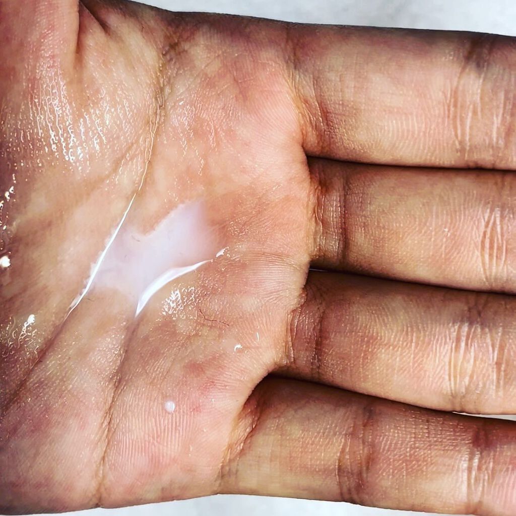 フレグランスヘアミスト ピュアシャンプーの香り/フィアンセ/ヘアミストを使ったクチコミ（3枚目）