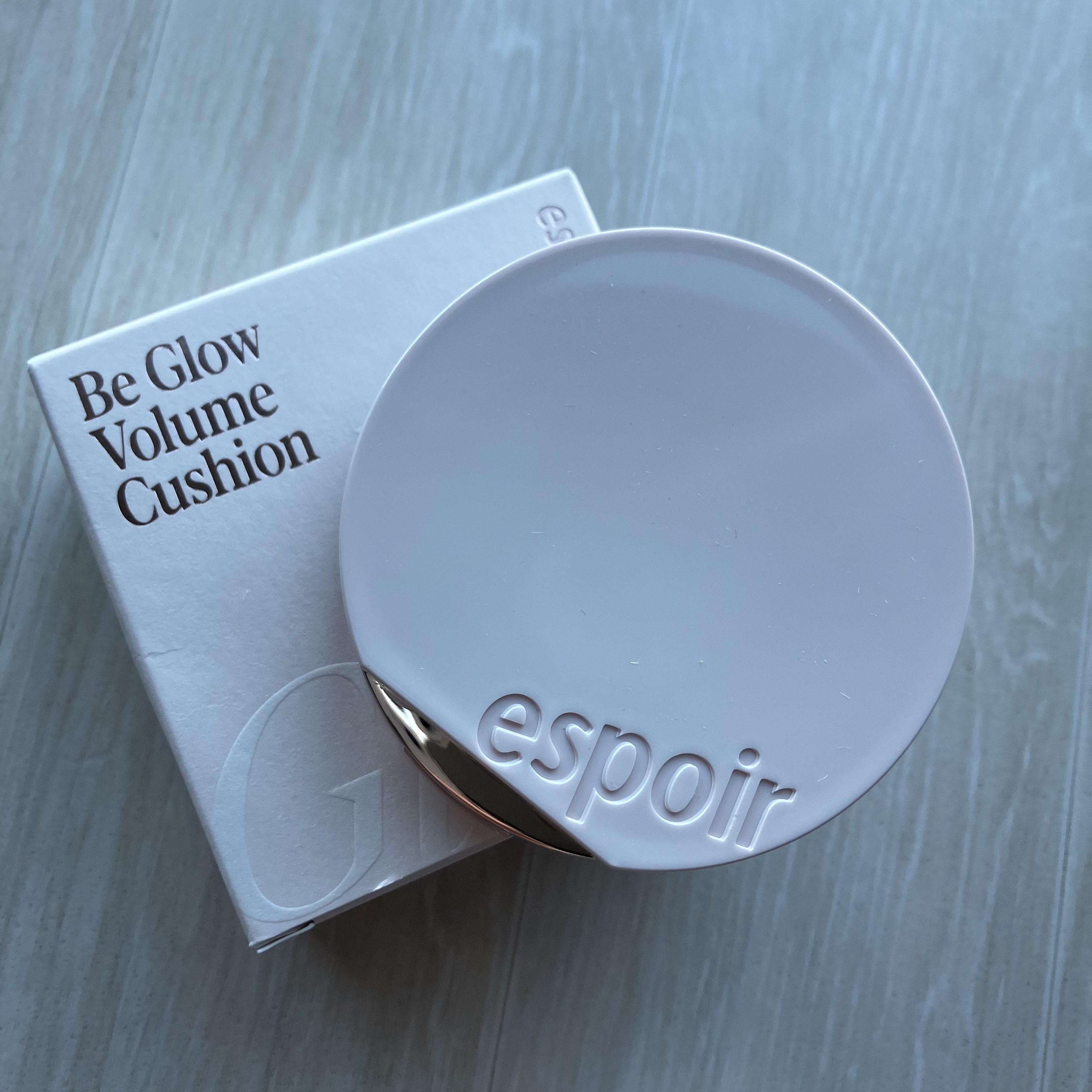 エスポア ビーグロー ボリュームクッション 20 バニラ/espoir/クッションファンデーションを使ったクチコミ（1枚目）