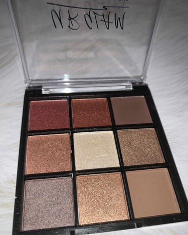 UR GLAM　BLOOMING EYE COLOR PALETTE/U R GLAM/アイシャドウパレットを使ったクチコミ（3枚目）