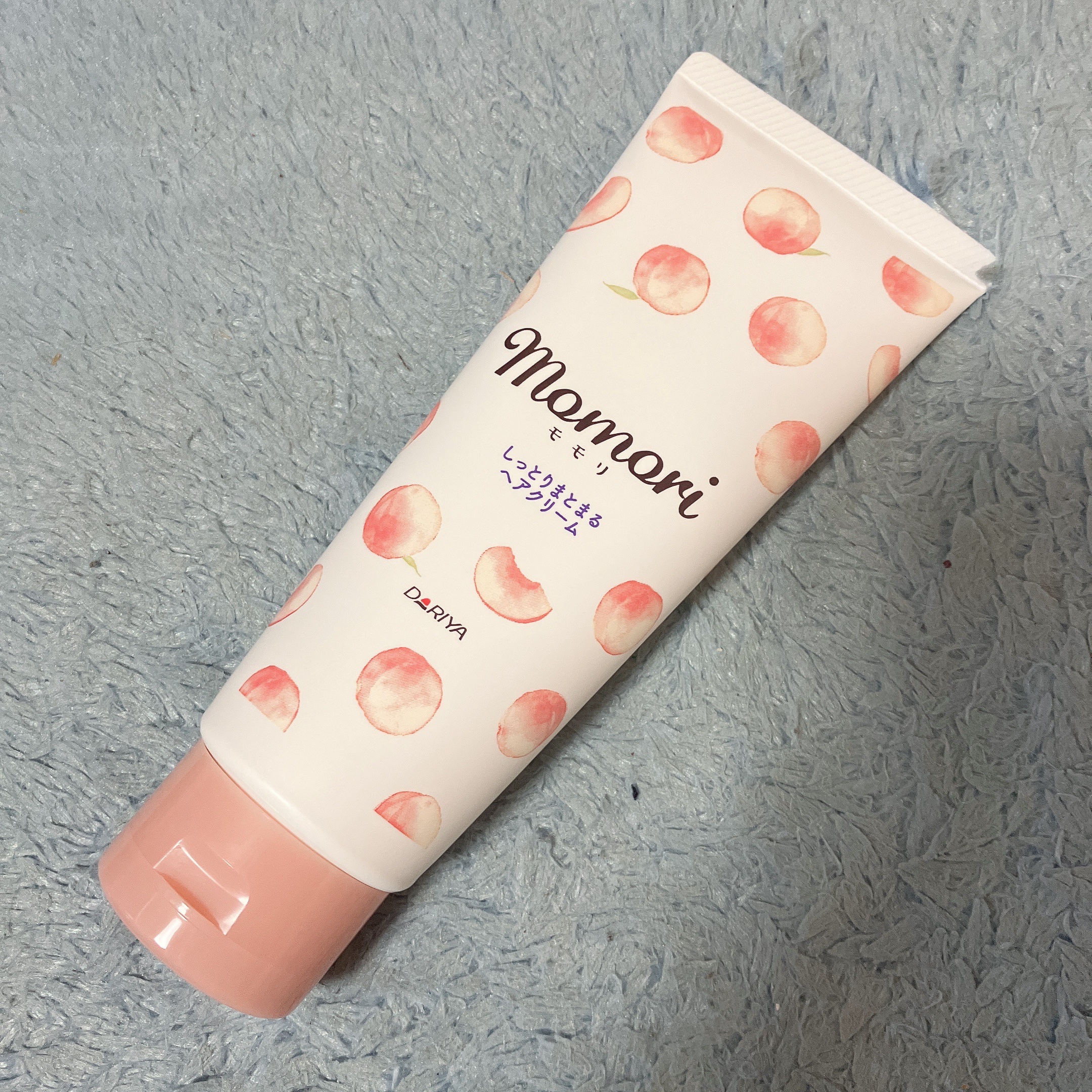 しっとりまとまるヘアクリーム  ハローキティ×モモリ 限定デザイン/モモリ/ヘアミルクを使ったクチコミ（1枚目）