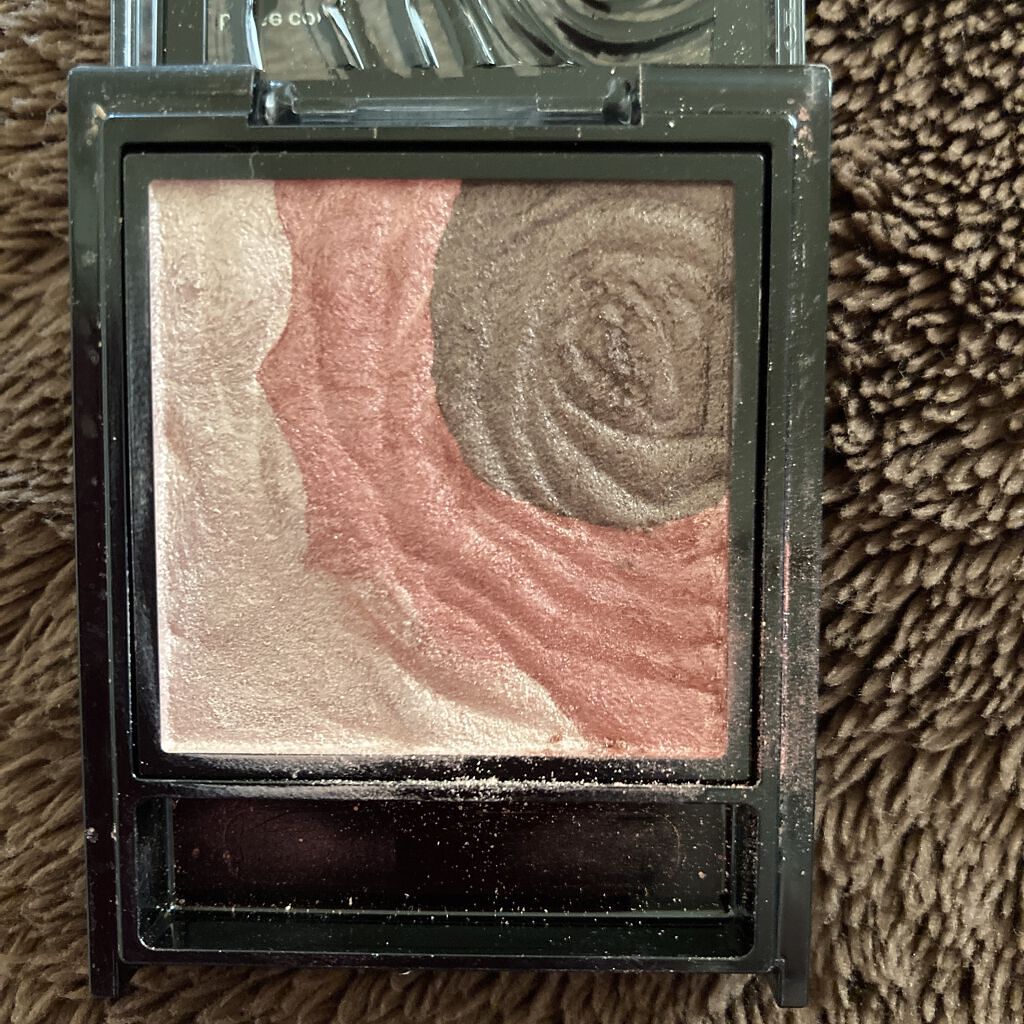 ダークローズシャドウ/KATE/アイシャドウパレットを使ったクチコミ（2枚目）