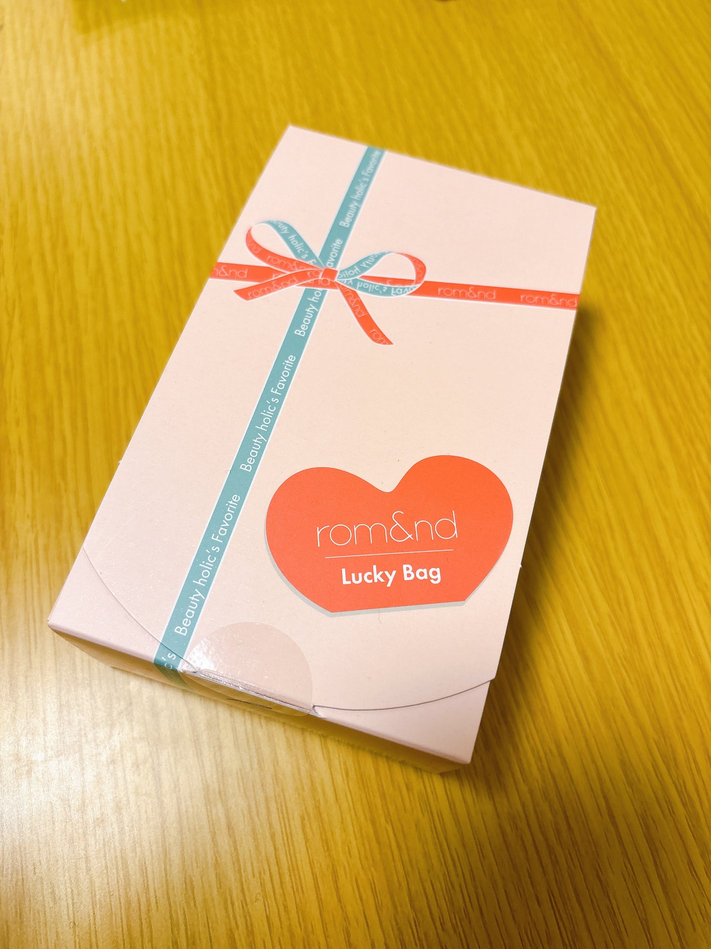 ジューシーラスティングティント/rom&nd/リップティントを使ったクチコミ(1枚目)