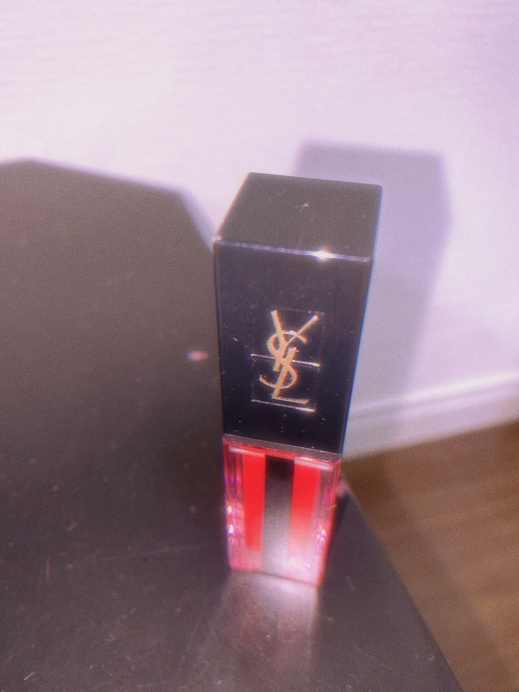 ルージュ ピュールクチュール ヴェルニ ウォーターステイン/YVES SAINT LAURENT BEAUTE/口紅を使ったクチコミ（1枚目）