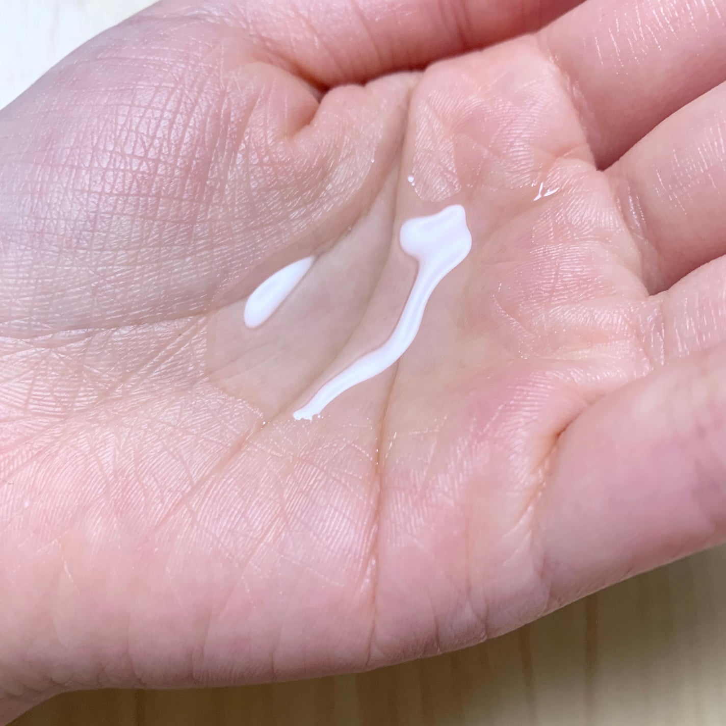 乾燥さん 薬用しっとり化粧液【医薬部外品】/乾燥さん/オールインワン化粧品を使ったクチコミ(2枚目)