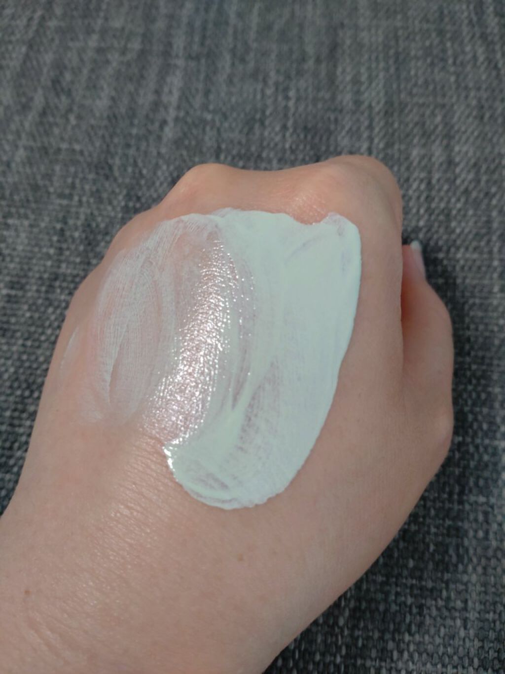 アディクション スキンプロテクター カラーコントロール SPF 40 PA+++ 004 Pure Mint/ADDICTION/化粧下地を使ったクチコミ（3枚目）