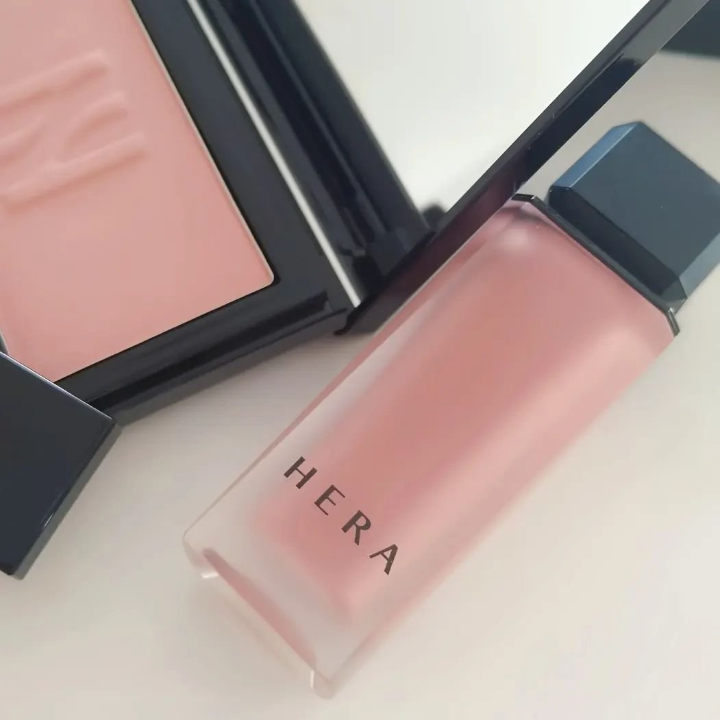 センシュアルパウダーマットリキッド/HERA/口紅を使ったクチコミ（1枚目）