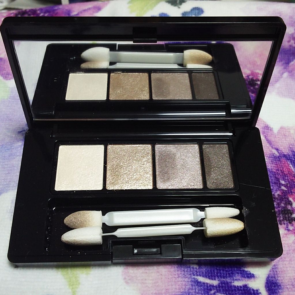 パーフェクト アイシャドウパレット/DHC/アイシャドウパレットを使ったクチコミ（1枚目）