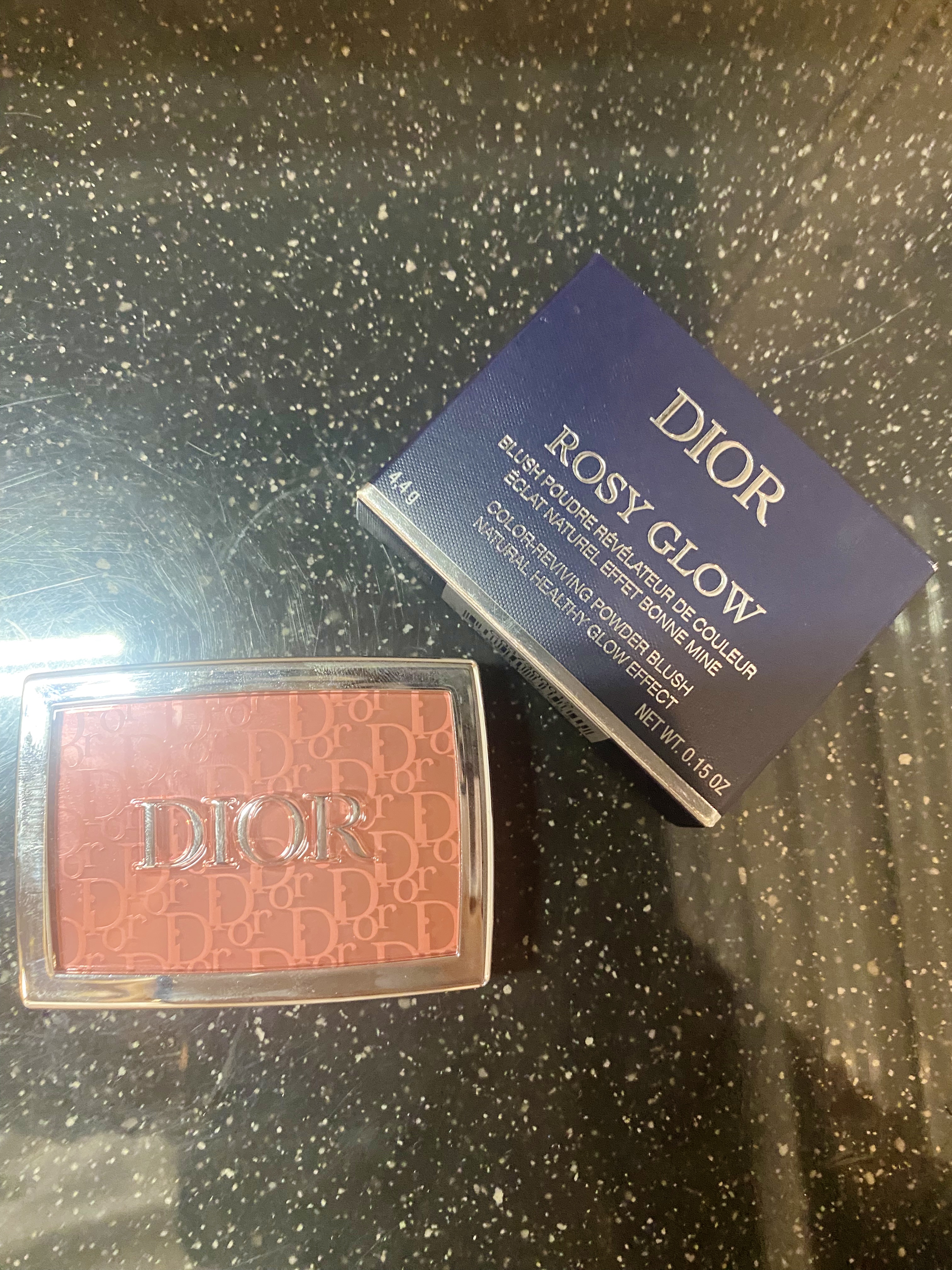 ロージー グロウ/Dior/パウダーチークを使ったクチコミ（1枚目）