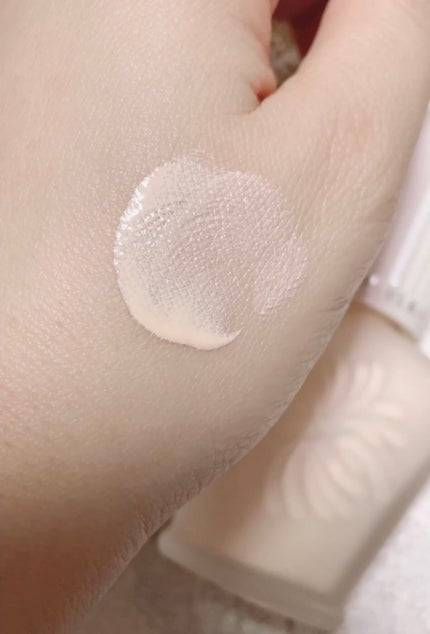 プロテクティング ファンデーション プライマー /PAUL & JOE BEAUTE/化粧下地を使ったクチコミ(4枚目)