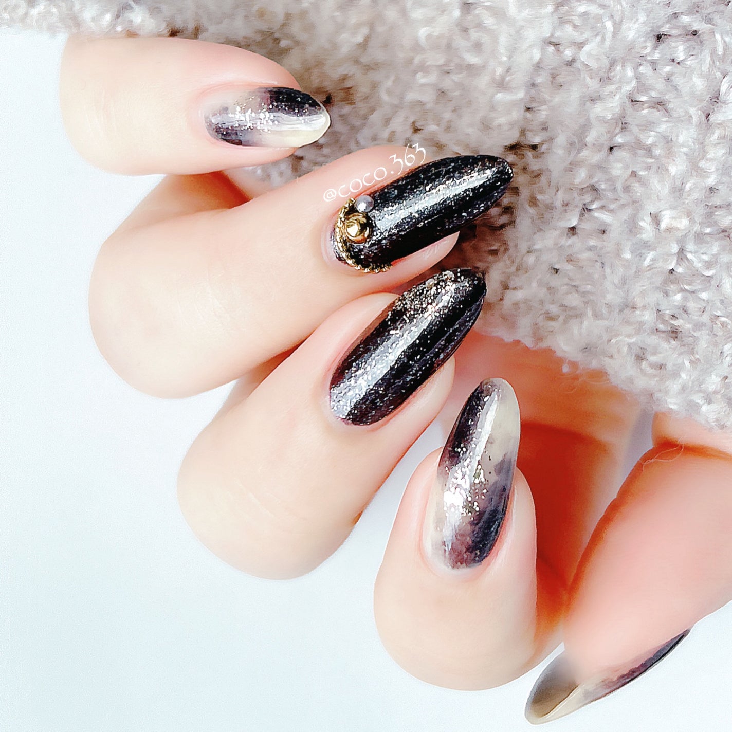 カラフルネイルズ/キャンメイク/マニキュアを使ったクチコミ(2枚目)