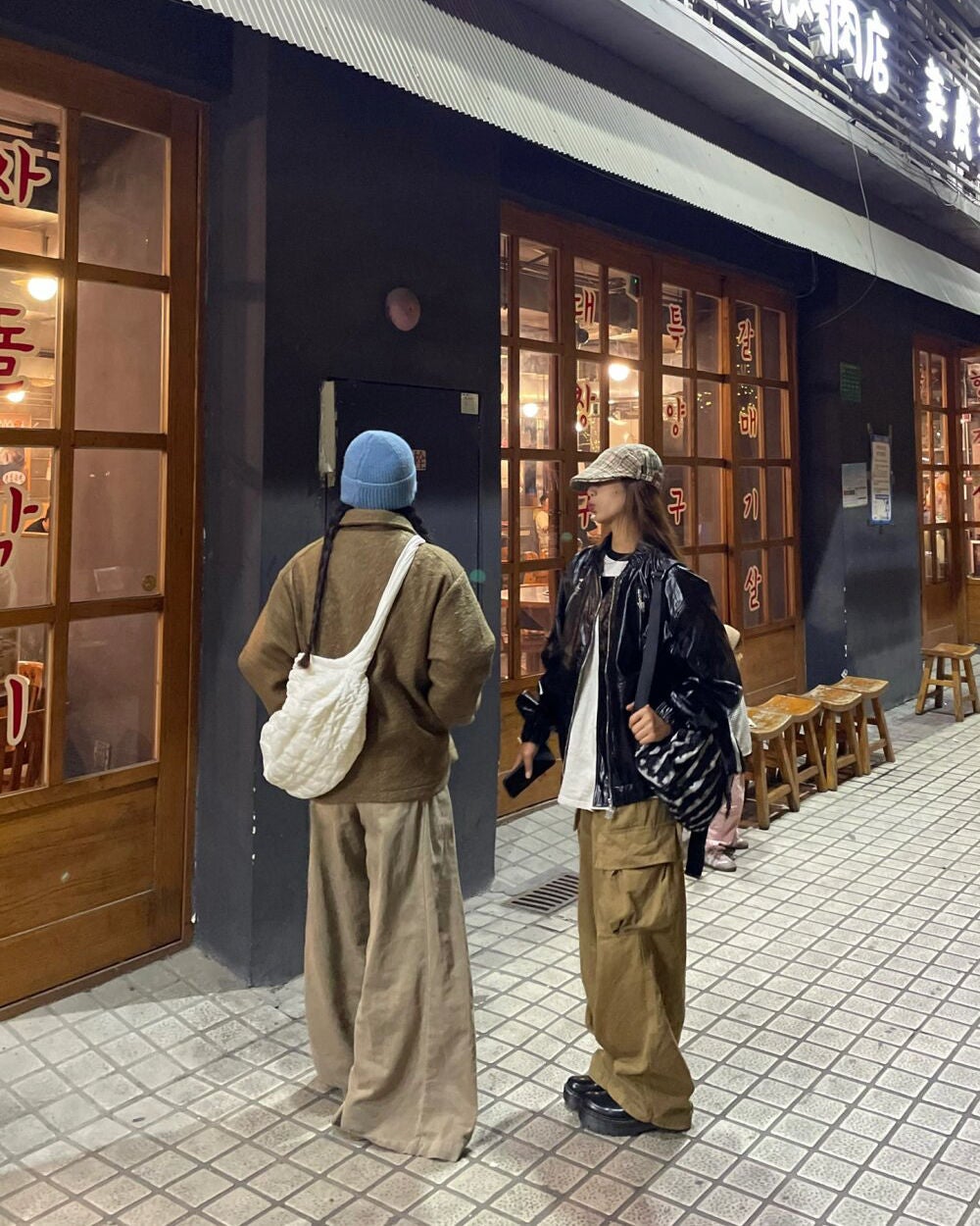 ひとみ on LIPS 「良い友達に会えて嬉しいよ#コーデ#ファッション#レディースファ..」(6枚目)