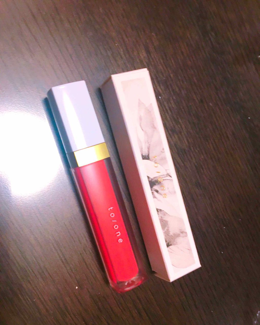 トーン ペタル エッセンス カラー バター/to/one/リップグロスを使ったクチコミ(1枚目)
