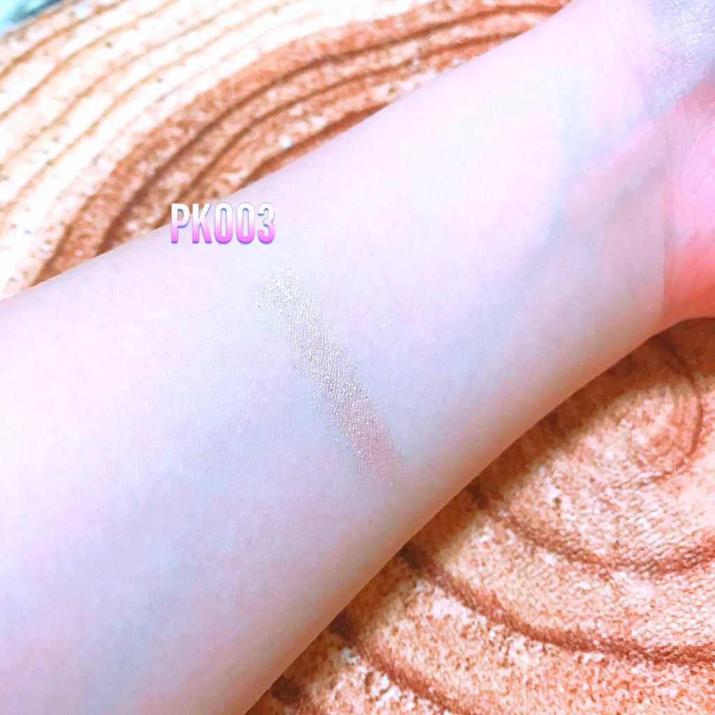 キラキラ アイシャドウ/ETUDE/スティックアイシャドウを使ったクチコミ(2枚目)